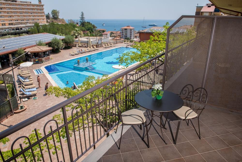 Art Hotel Diamond Naxos Taormina Giardini Naxos Exterior foto